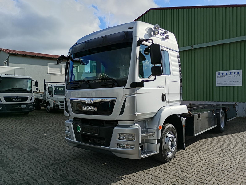MAN TGM 12.290 BDF Euro 6 4x2 AHK (37) - Вантажівка шасі: фото 1 MAN TGM 12.290 BDF Euro 6 4x2 AHK (37) - Вантажівка шасі: фото 1