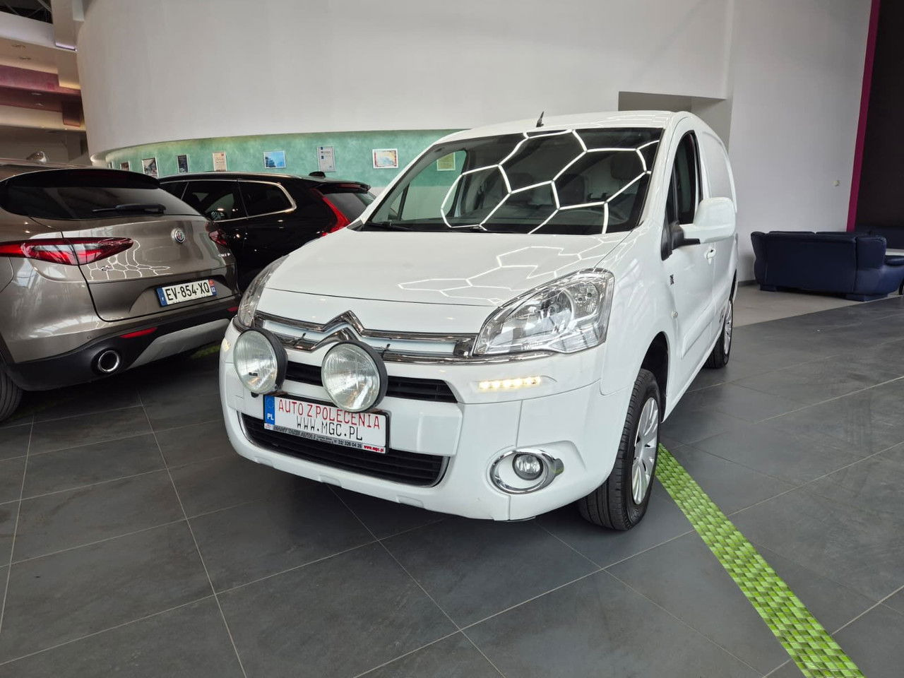Citroën Berlingo 1.6 HDI 4X4 / Facelift / LOW KM / Serviced - Легковий фургон: фото 2 Citroën Berlingo 1.6 HDI 4X4 / Facelift / LOW KM / Serviced - Легковий фургон: фото 2