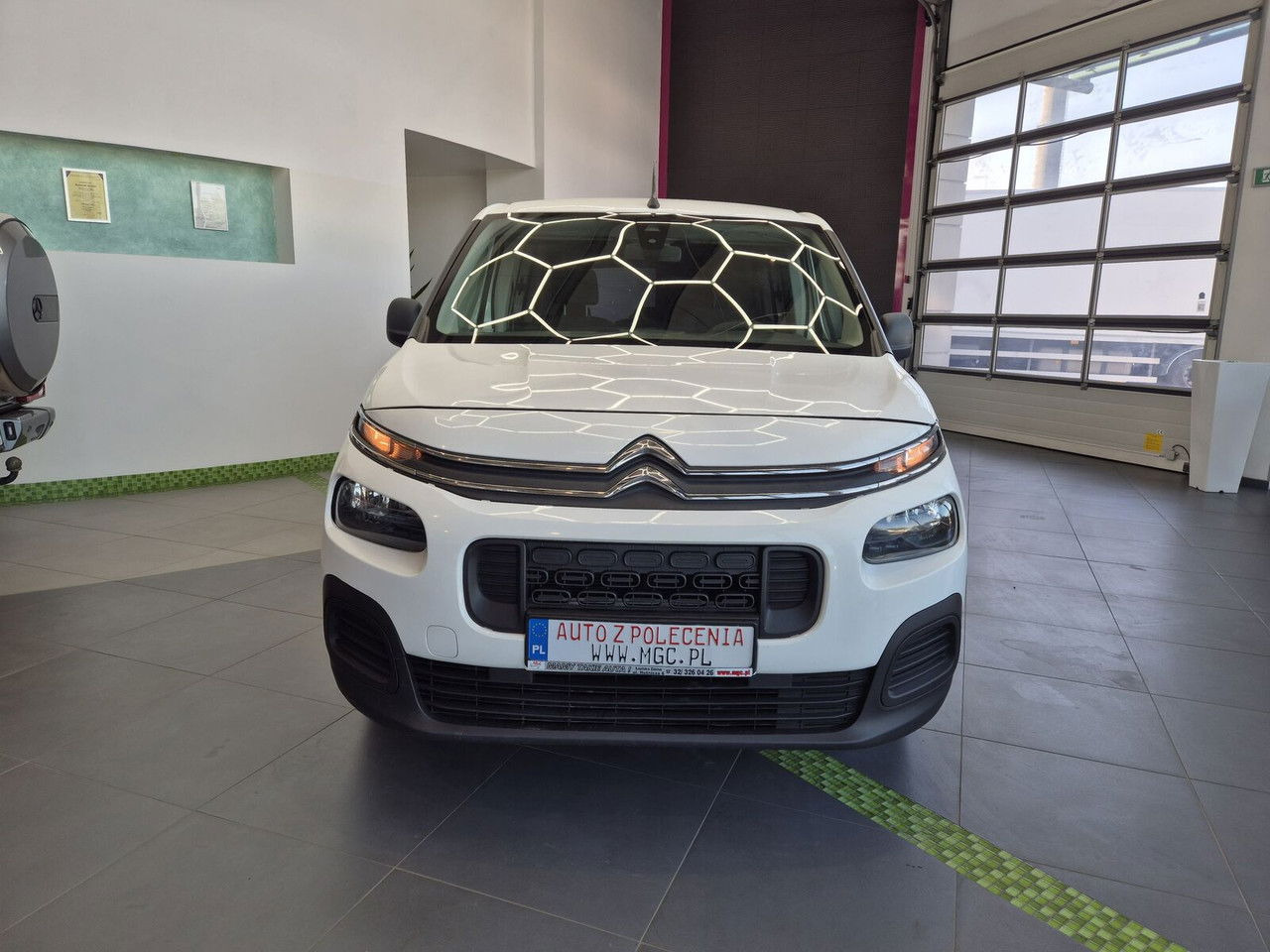 Citroën Berlingo - Суцільнометалевий фургон: фото 4 Citroën Berlingo - Суцільнометалевий фургон: фото 4