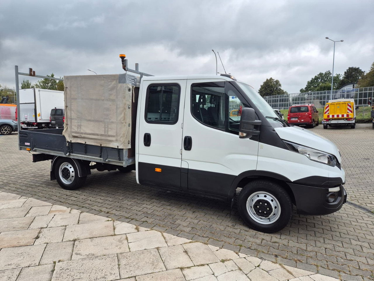 Iveco Daily 35 35S15 / Doka / 1 Owner / LOW KM / 7 Seats - Легка бортова вантажівка: фото 5 Iveco Daily 35 35S15 / Doka / 1 Owner / LOW KM / 7 Seats - Легка бортова вантажівка: фото 5