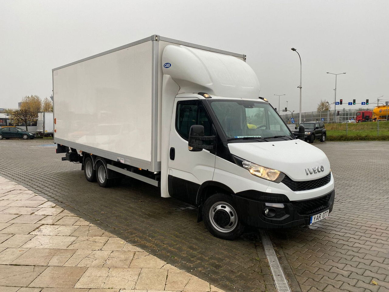 Iveco Daily 35C18 35C180 / NEW Service / Trailer / Euro 6 - Вантажівка з закритим кузовом: фото 3 Iveco Daily 35C18 35C180 / NEW Service / Trailer / Euro 6 - Вантажівка з закритим кузовом: фото 3
