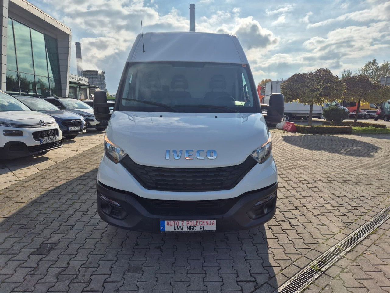 Iveco Daily 35S14 L4H3 / 1 Owner / Works Great - Суцільнометалевий фургон: фото 3 Iveco Daily 35S14 L4H3 / 1 Owner / Works Great - Суцільнометалевий фургон: фото 3