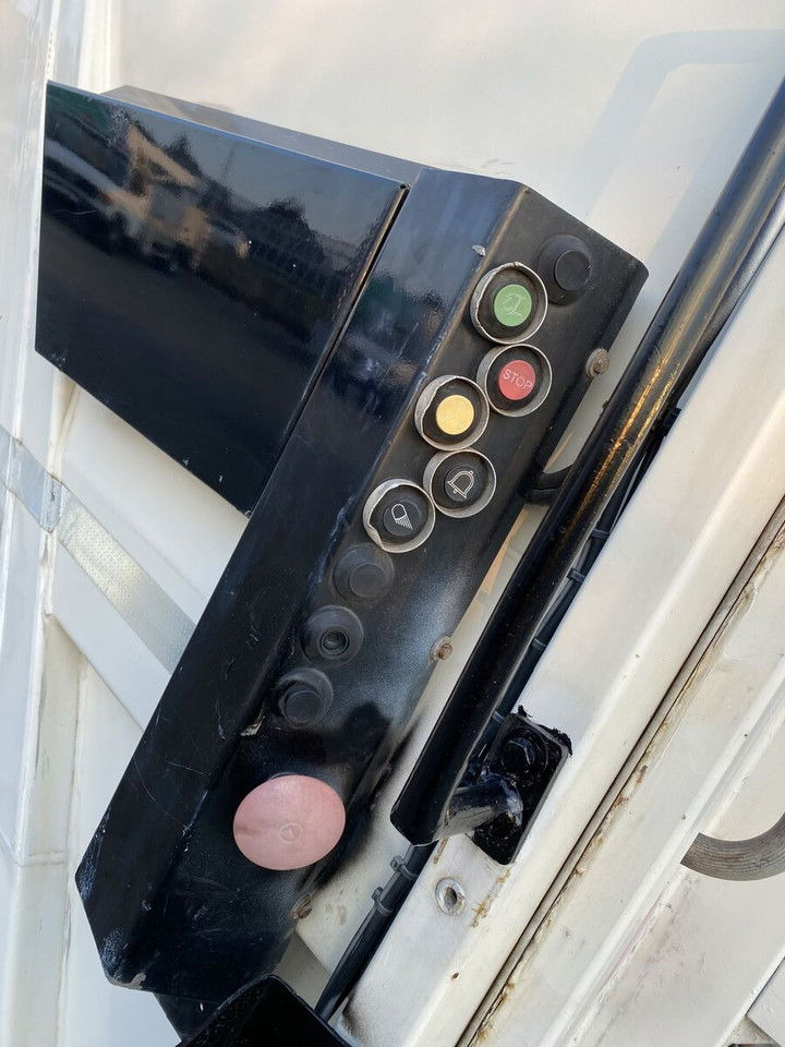 Сміттєвози Iveco Stralis 330 EEV: фото 18 Сміттєвози Iveco Stralis 330 EEV: фото 18