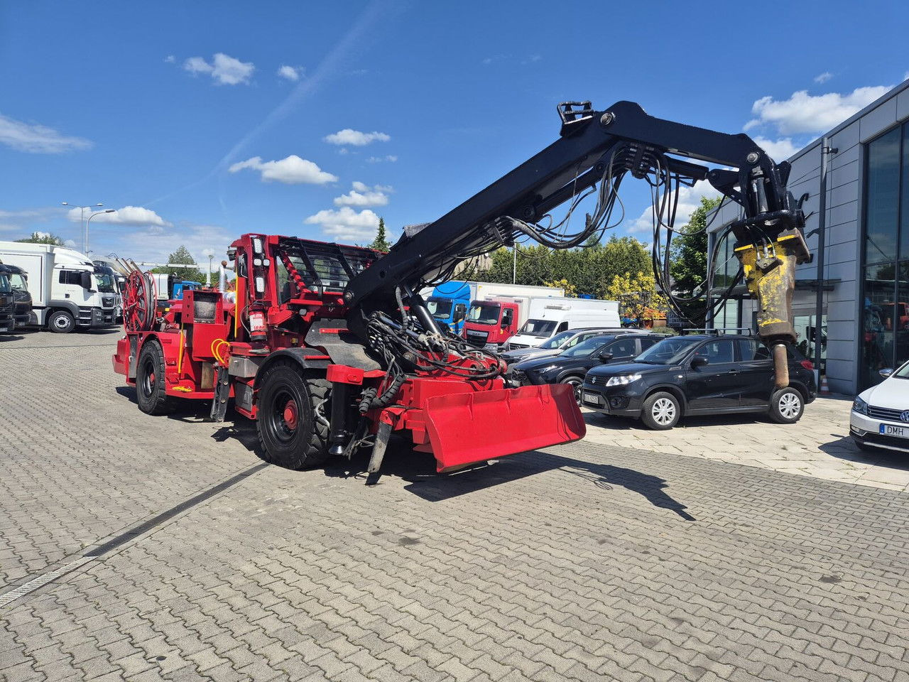 JAMA SBU8000 / Scaler / Epiroc Hammer Jama SBU8000 / Scaler / Epiroc Hammer - Гірничодобувна техніка: фото 1 JAMA SBU8000 / Scaler / Epiroc Hammer Jama SBU8000 / Scaler / Epiroc Hammer - Гірничодобувна техніка: фото 1