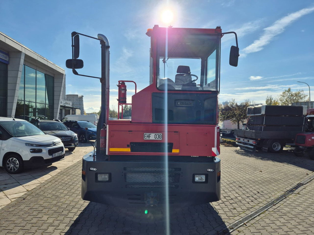 Kalmar TR618i / 1 Owner / LOW KM / Works Great / NEW Tire S - Термінальний трактор: фото 4 Kalmar TR618i / 1 Owner / LOW KM / Works Great / NEW Tire S - Термінальний трактор: фото 4