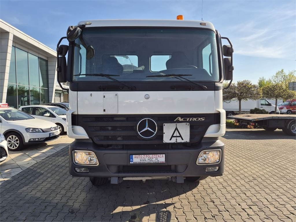 Mercedes-Benz Actros 1832 / FORNAL 180 / 1 OWNER / SERVICED! - Скіповий навантажувач вантажівка: фото 4 Mercedes-Benz Actros 1832 / FORNAL 180 / 1 OWNER / SERVICED! - Скіповий навантажувач вантажівка: фото 4