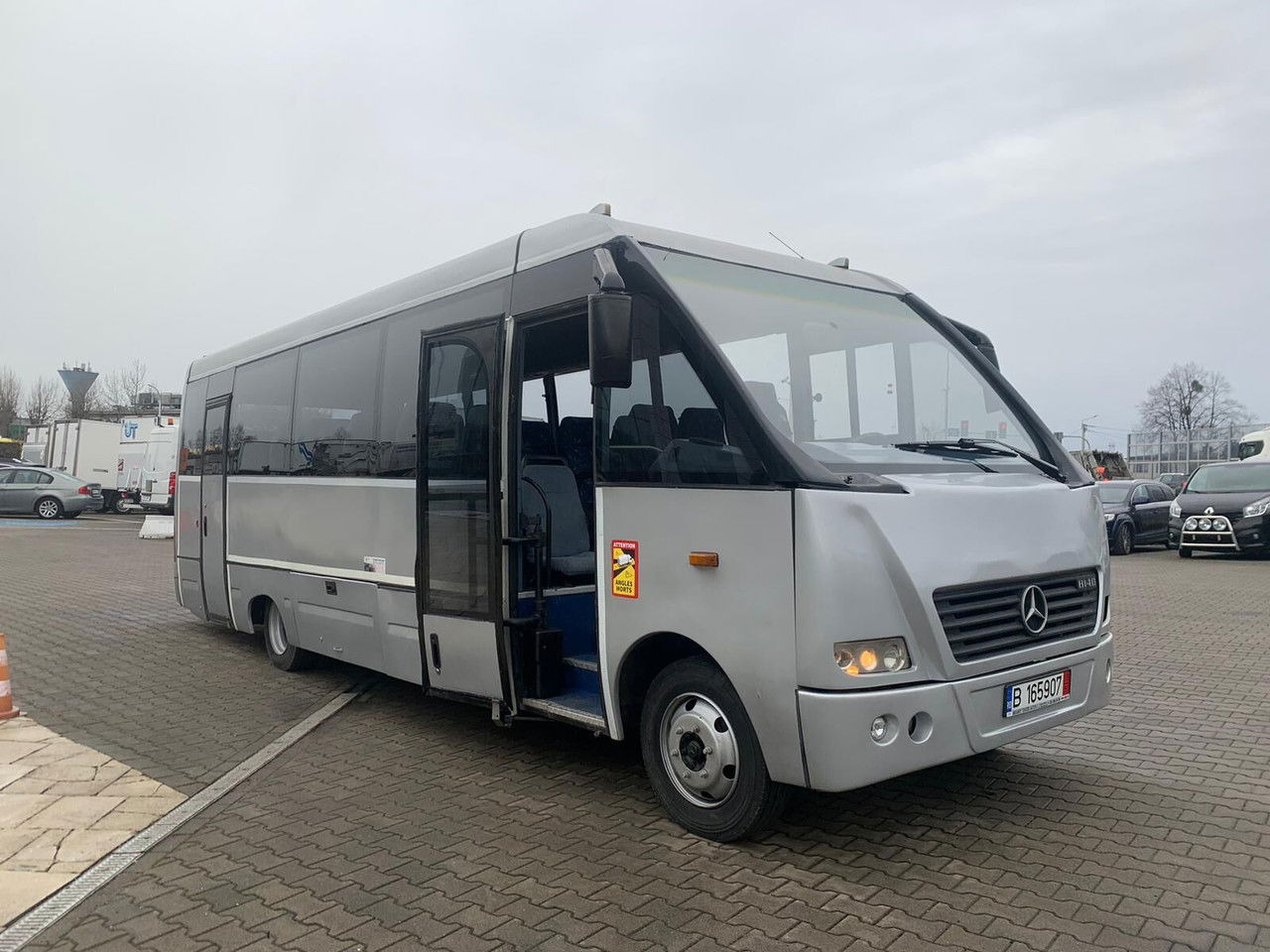 Mercedes-Benz Vario 814 814D, Mediano, Cibro, Vario,33 seats, E4, Wide Body - Приміський автобус: фото 1 Mercedes-Benz Vario 814 814D, Mediano, Cibro, Vario,33 seats, E4, Wide Body - Приміський автобус: фото 1