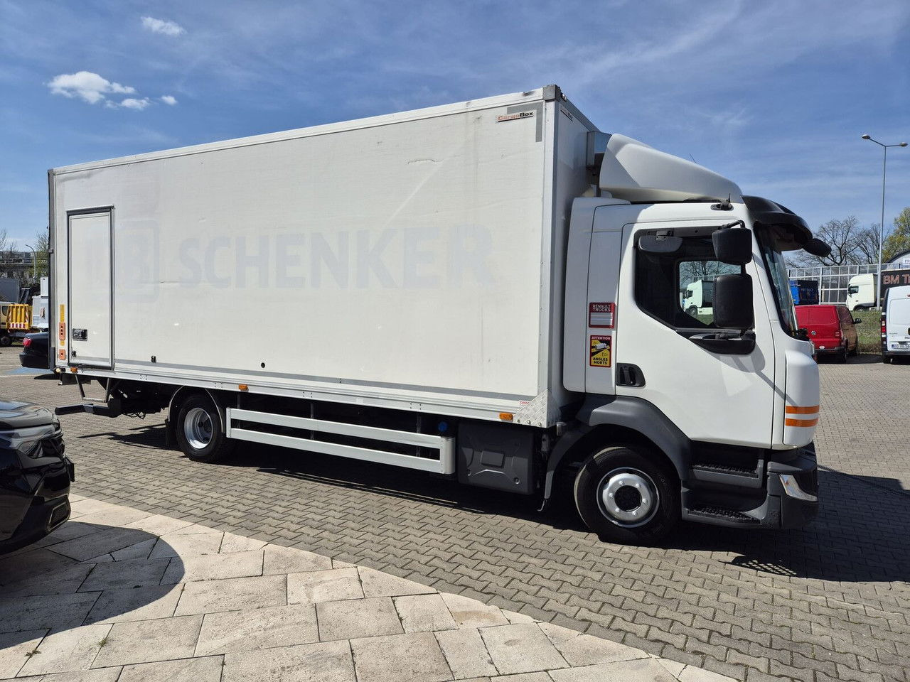 Renault D Gama 12.220 / LOW KM / Euro6 - Вантажівка з закритим кузовом: фото 4 Renault D Gama 12.220 / LOW KM / Euro6 - Вантажівка з закритим кузовом: фото 4