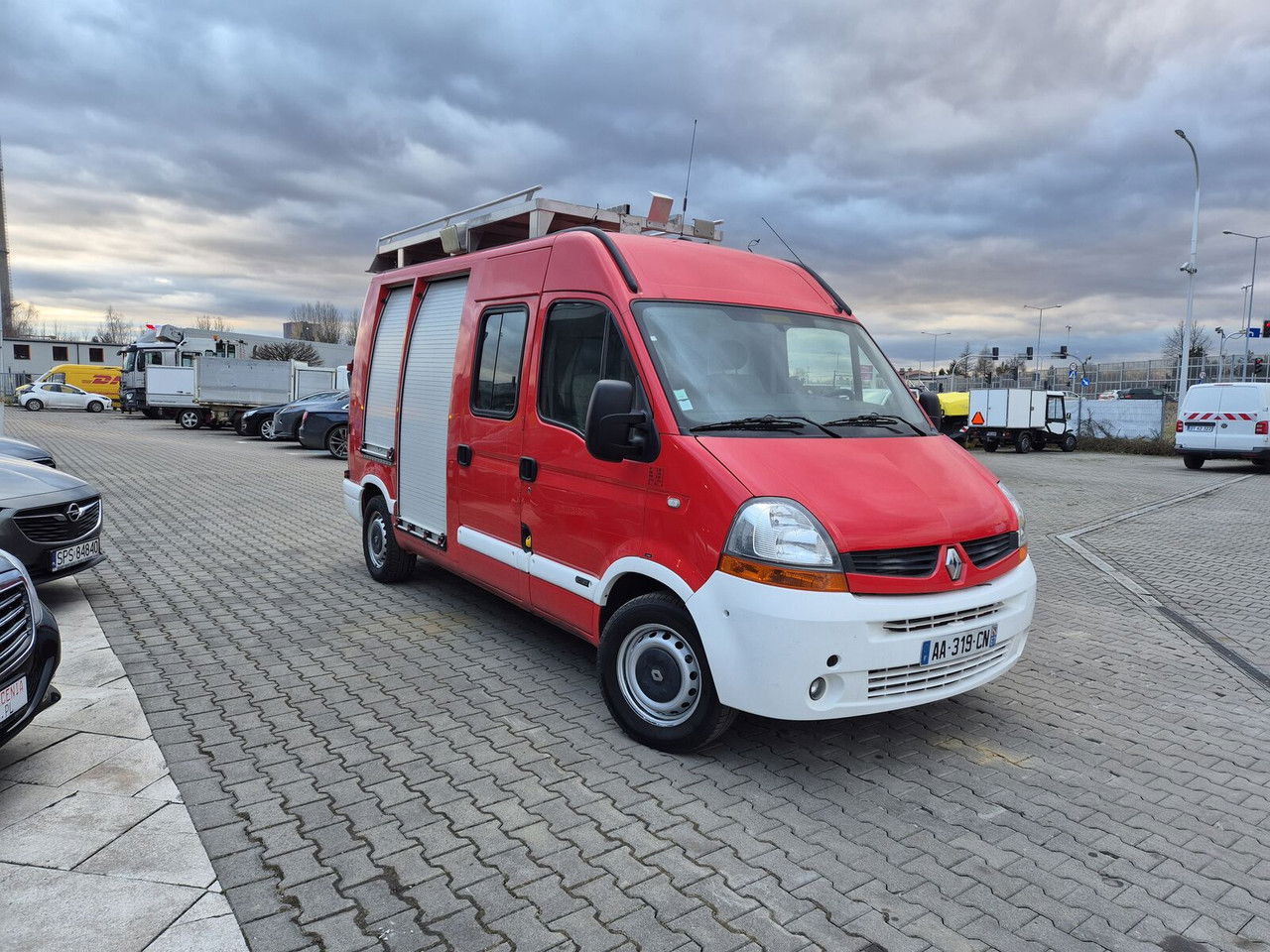 Renault Master 2.5 DCi / Only 25TKM / Like NEW / WE Have 3 THE Same Renault Master 2.5 DCi / Only 25TKM / Like NEW / WE Have 3 THE Same - Пожежна машина: фото 5 Renault Master 2.5 DCi / Only 25TKM / Like NEW / WE Have 3 THE Same Renault Master 2.5 DCi / Only 25TKM / Like NEW / WE Have 3 THE Same - Пожежна машина: фото 5