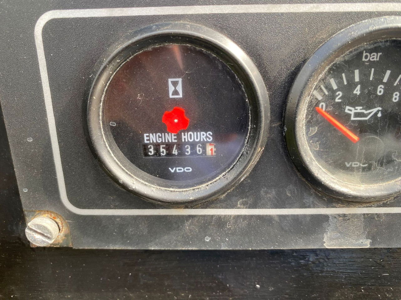 Електричний генератор SDMO NS 60 W M, Silent generator 60kVA, 48KW NS 60 W M, Silent generator 60kVA, 48KW: фото 6 Електричний генератор SDMO NS 60 W M, Silent generator 60kVA, 48KW NS 60 W M, Silent generator 60kVA, 48KW: фото 6