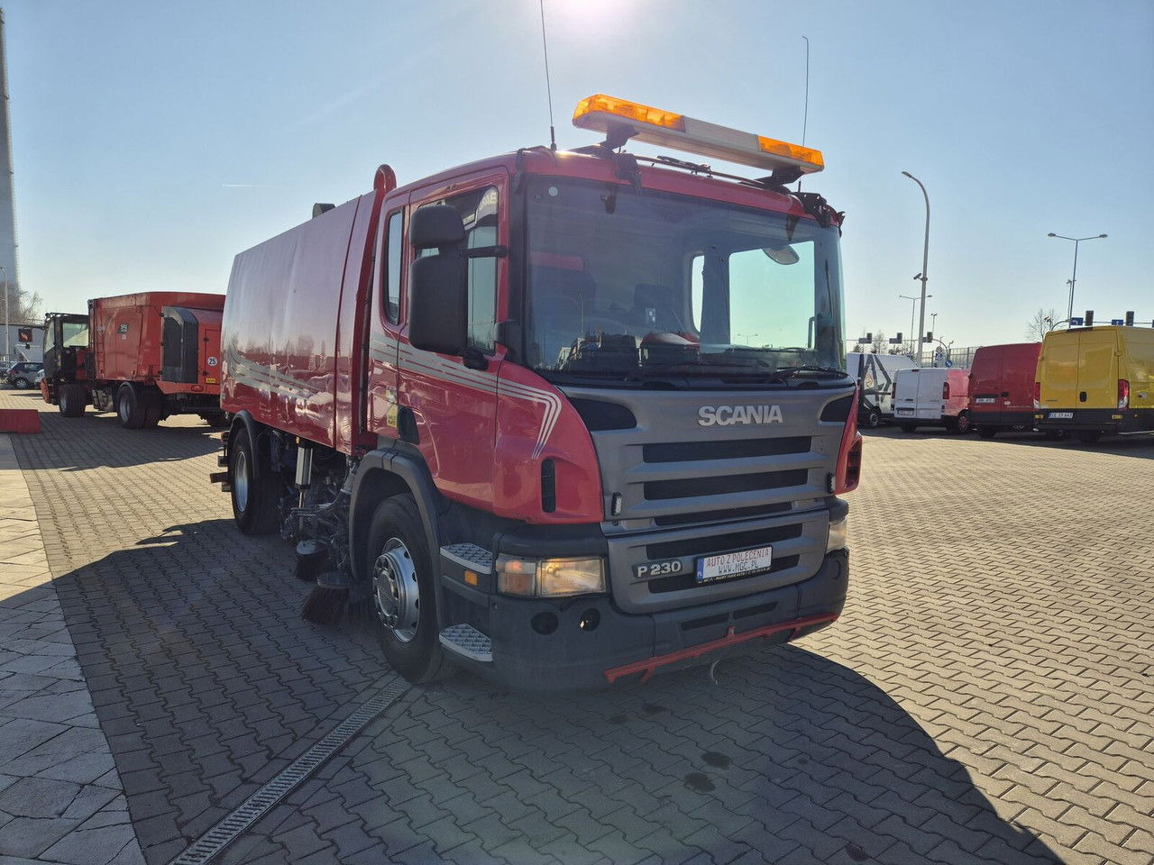 Scania P230 4X2 / Sweeper / Johnston VX800 / Sprayer / LOW Mileage / - Підмітально-прибиральна машина: фото 4 Scania P230 4X2 / Sweeper / Johnston VX800 / Sprayer / LOW Mileage / - Підмітально-прибиральна машина: фото 4