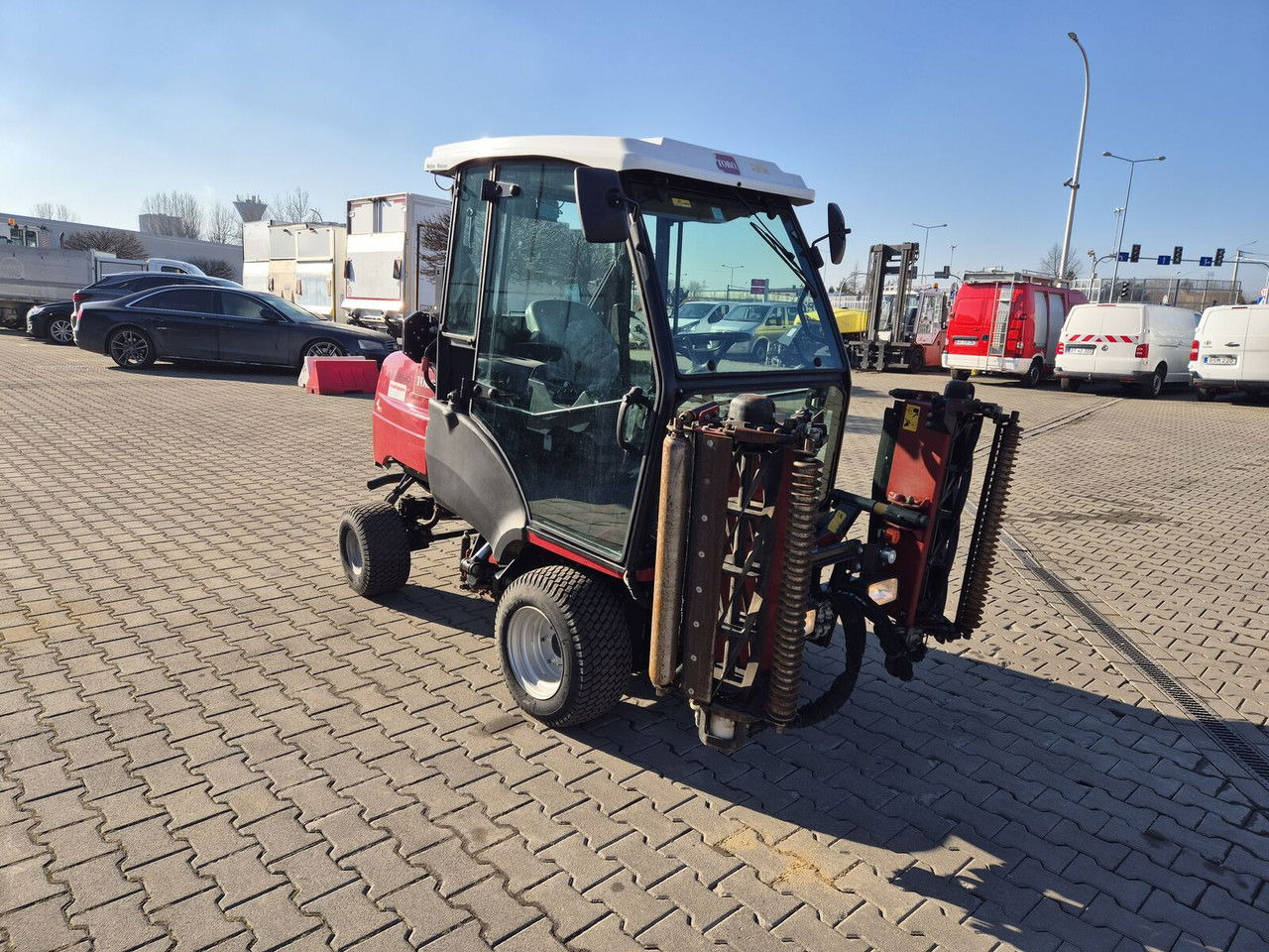 TORO Toro CT2240 / 4WD / Like NEW / Only 1681MTH - Газонокосарка: фото 2 TORO Toro CT2240 / 4WD / Like NEW / Only 1681MTH - Газонокосарка: фото 2