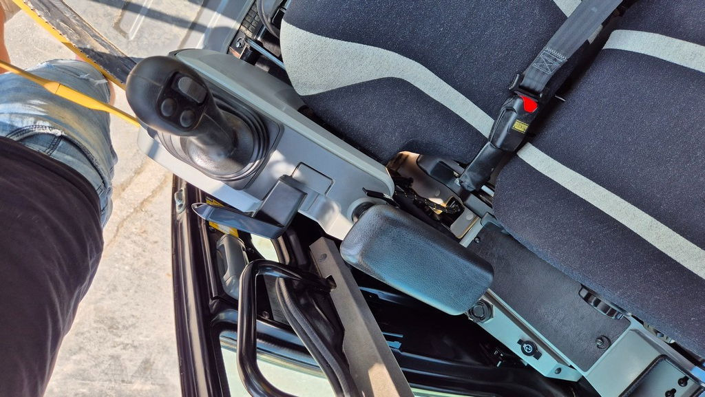 Гусеничний екскаватор Caterpillar 315Flcr - 2019 Year - 8485 Hours - Powertilt - 3X Buckets: фото 28 Гусеничний екскаватор Caterpillar 315Flcr - 2019 Year - 8485 Hours - Powertilt - 3X Buckets: фото 28