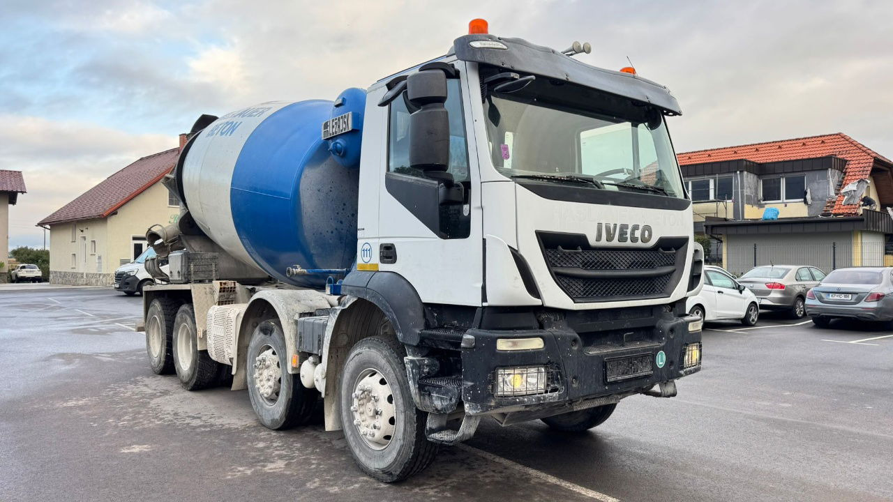 Iveco Trakker AD340TB45 8x4 mixer 10m3 - Автобетонозмішувач: фото 3 Iveco Trakker AD340TB45 8x4 mixer 10m3 - Автобетонозмішувач: фото 3