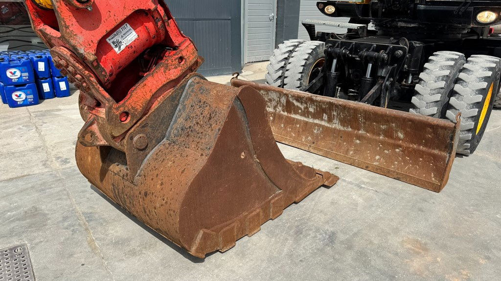 JCB JS175W - 2019 Year - 6640 Hours - Stabilizers - Колісний екскаватор: фото 4 JCB JS175W - 2019 Year - 6640 Hours - Stabilizers - Колісний екскаватор: фото 4