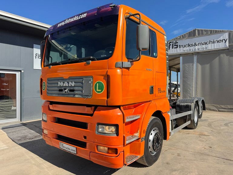 MAN TGA 26.460 6X2 chassis - lifitng axle - Вантажівка шасі: фото 1 MAN TGA 26.460 6X2 chassis - lifitng axle - Вантажівка шасі: фото 1