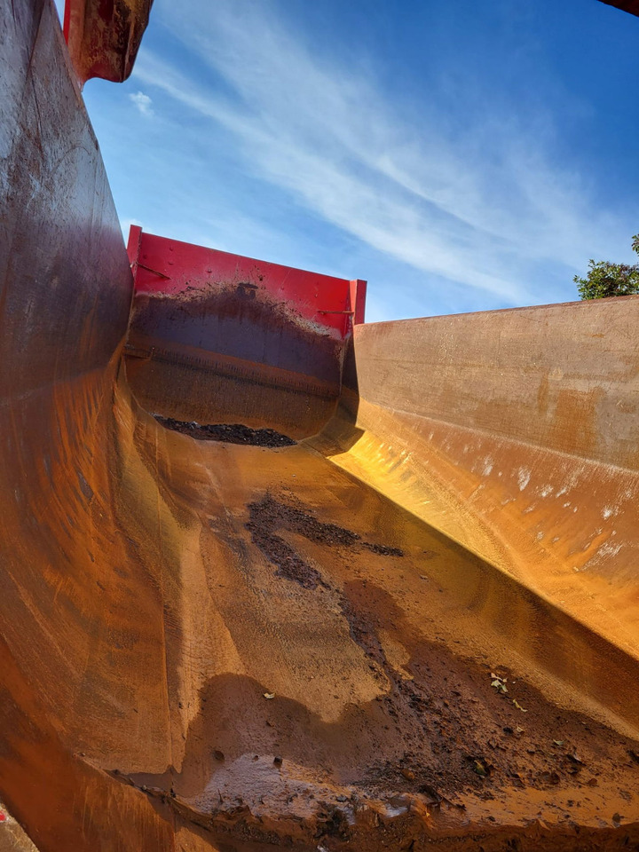 MAN TGA 41.430 8x4 meiller tipper - hydr. back site - Самоскид вантажівка: фото 5 MAN TGA 41.430 8x4 meiller tipper - hydr. back site - Самоскид вантажівка: фото 5