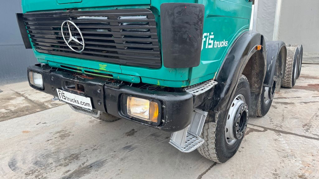 Mercedes-Benz 3025 8x4 chassis - complete spring - Вантажівка шасі: фото 2 Mercedes-Benz 3025 8x4 chassis - complete spring - Вантажівка шасі: фото 2