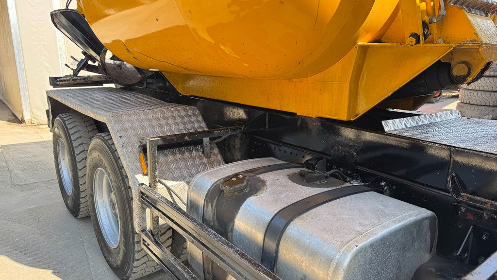 Mercedes-Benz Actros 2636 K 6x4 mulda tipper - full spring - Самоскид вантажівка: фото 4 Mercedes-Benz Actros 2636 K 6x4 mulda tipper - full spring - Самоскид вантажівка: фото 4