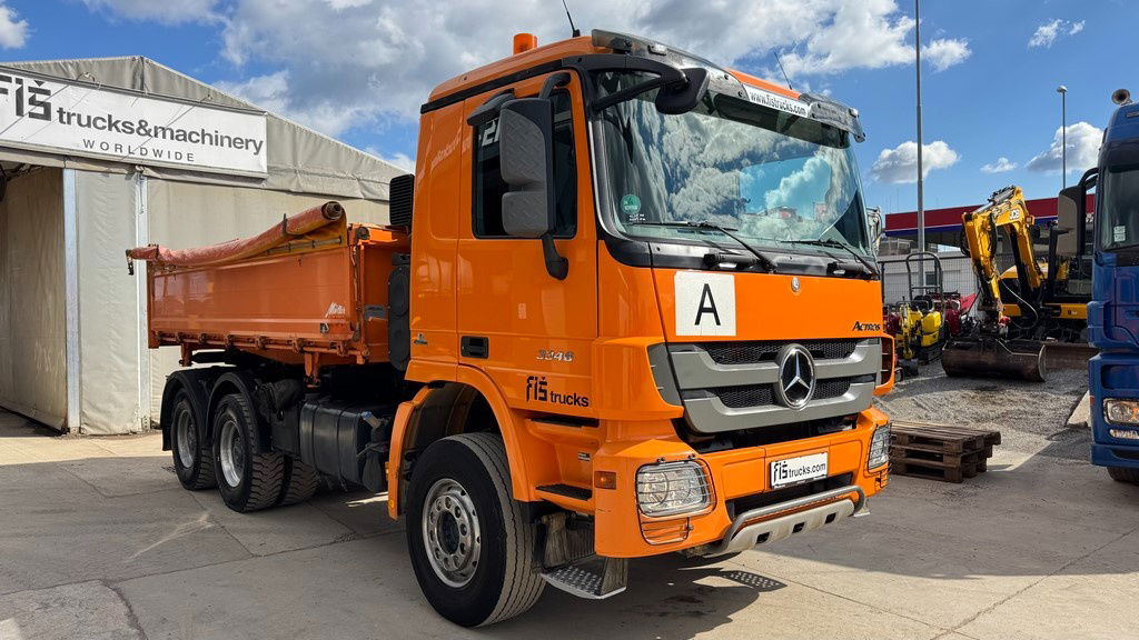 Mercedes-Benz Actros 3346 K 6x4 bordmatic - 3 pedals - Самоскид вантажівка: фото 3 Mercedes-Benz Actros 3346 K 6x4 bordmatic - 3 pedals - Самоскид вантажівка: фото 3