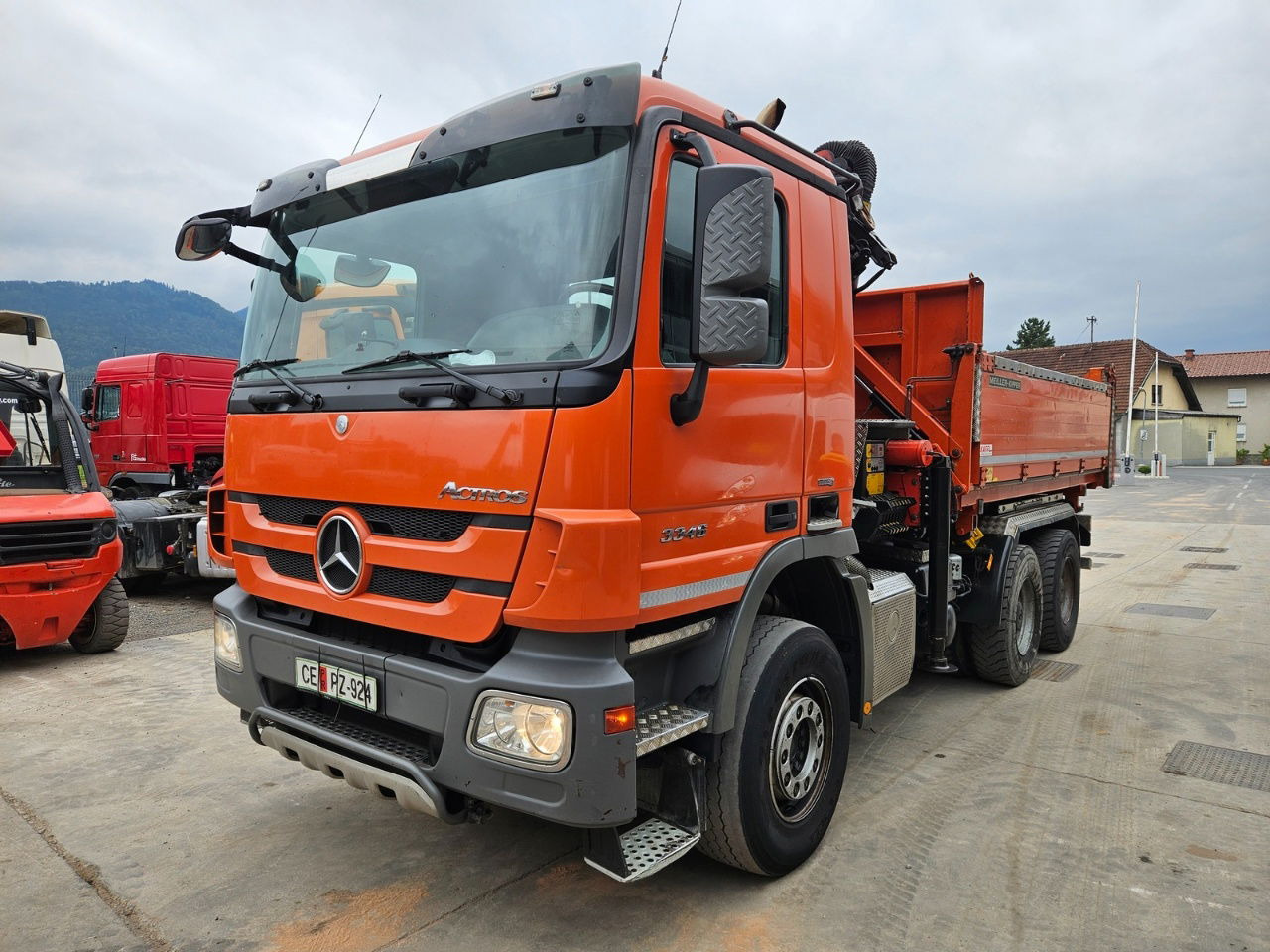 Mercedes-Benz Actros 3346 K palfinger PK 18002 - bordmatic - meiller tipper - EPS 3 pedals - Самоскид вантажівка: фото 1 Mercedes-Benz Actros 3346 K palfinger PK 18002 - bordmatic - meiller tipper - EPS 3 pedals - Самоскид вантажівка: фото 1