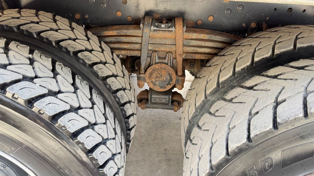 Самоскид вантажівка Mercedes-Benz Actros 4141 K 8x6 meiller mulda tipper - air condition: фото 16 Самоскид вантажівка Mercedes-Benz Actros 4141 K 8x6 meiller mulda tipper - air condition: фото 16