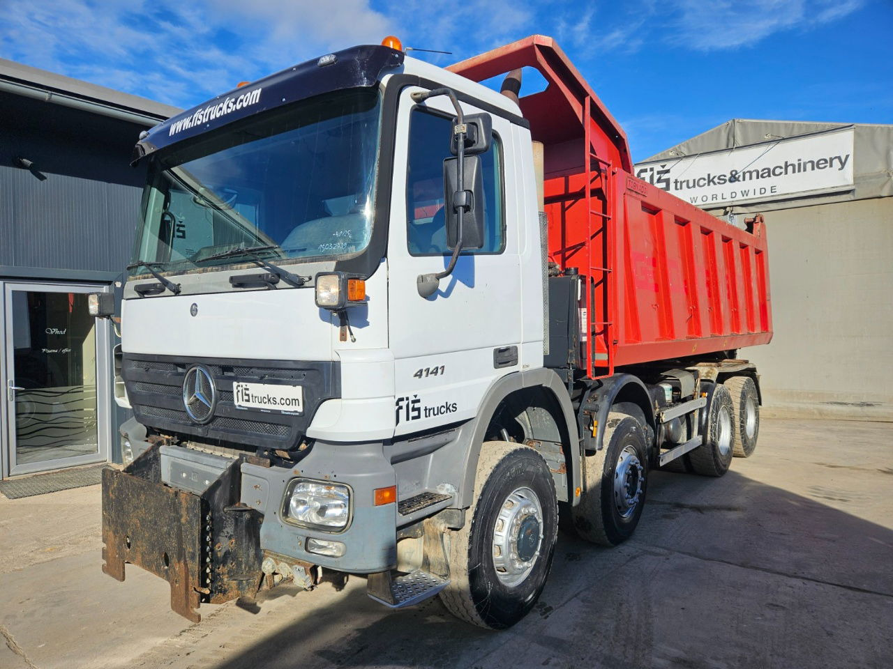 Mercedes-Benz Actros 4141 K 8x6 tipper - 19m3 - spring suspension - Самоскид вантажівка: фото 1 Mercedes-Benz Actros 4141 K 8x6 tipper - 19m3 - spring suspension - Самоскид вантажівка: фото 1
