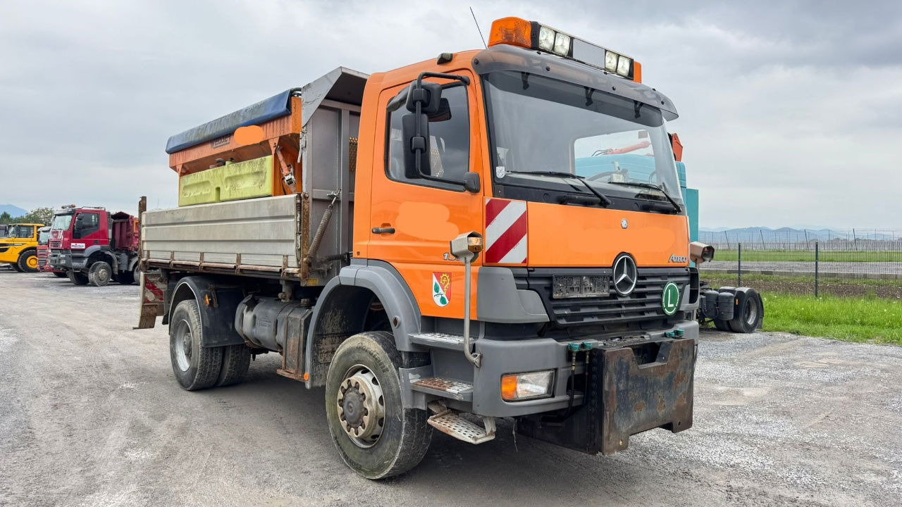 Mercedes-Benz Atego 1828 AK 4X4 meiller tipper - snow plow - salt spreader - Самоскид вантажівка: фото 3 Mercedes-Benz Atego 1828 AK 4X4 meiller tipper - snow plow - salt spreader - Самоскид вантажівка: фото 3