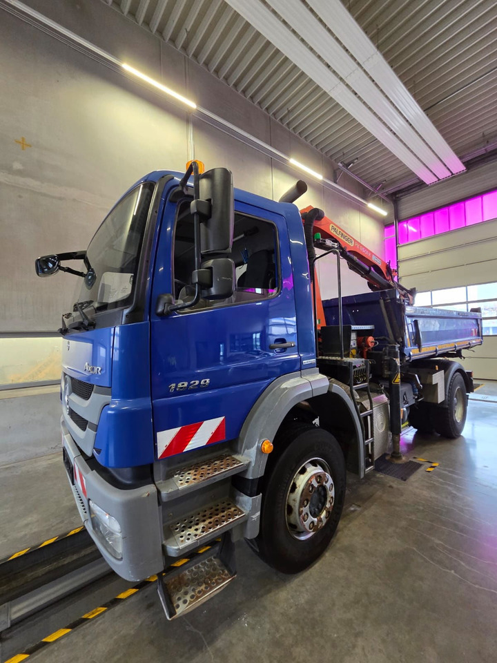 Mercedes-Benz Axor 1829 K 4x2 meiller tipper - crane PK8501 remote - Самоскид вантажівка: фото 1 Mercedes-Benz Axor 1829 K 4x2 meiller tipper - crane PK8501 remote - Самоскид вантажівка: фото 1