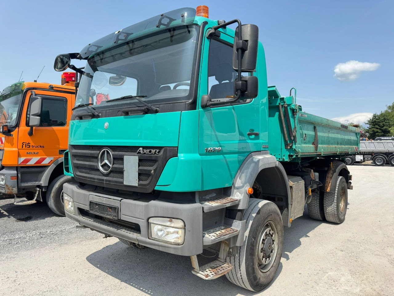 Mercedes-Benz Axor 1829 K 4x4 meiller tipper - Spring - Самоскид вантажівка: фото 1 Mercedes-Benz Axor 1829 K 4x4 meiller tipper - Spring - Самоскид вантажівка: фото 1