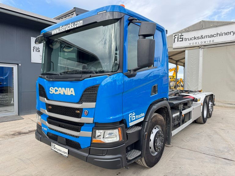 Scania P 360 6x2 palfinger abroll tipper - steering axle - Контейнеровоз/ Змінний кузов вантажівка: фото 1 Scania P 360 6x2 palfinger abroll tipper - steering axle - Контейнеровоз/ Змінний кузов вантажівка: фото 1