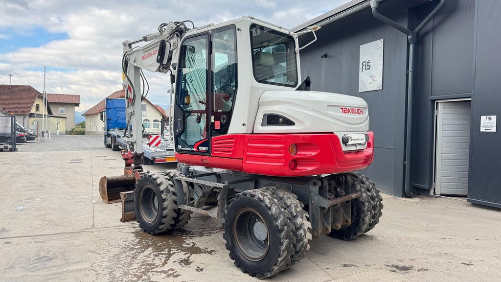Takeuchi TB295W - 2014 Year - Powertilt - 3X Buckets - Колісний екскаватор: фото 3 Takeuchi TB295W - 2014 Year - Powertilt - 3X Buckets - Колісний екскаватор: фото 3