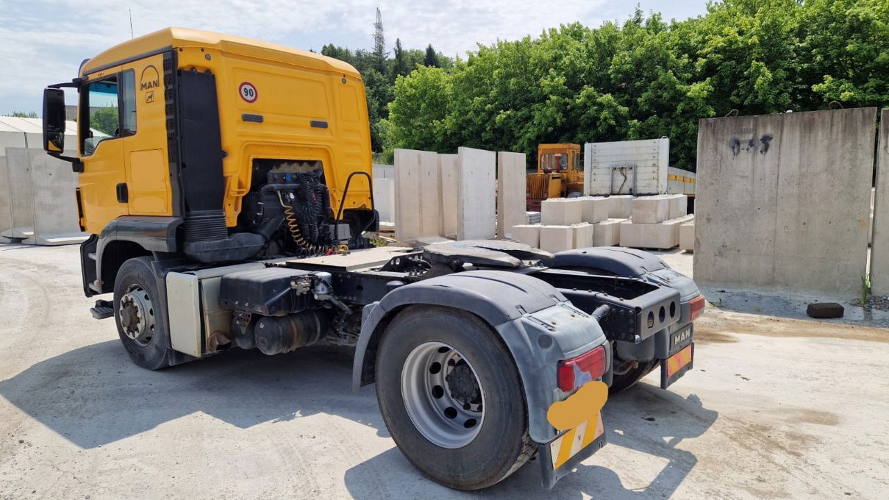 MAN 18.440 4x4 BLS tractor unit - tipp. hydraulics - Тягач: фото 5 MAN 18.440 4x4 BLS tractor unit - tipp. hydraulics - Тягач: фото 5