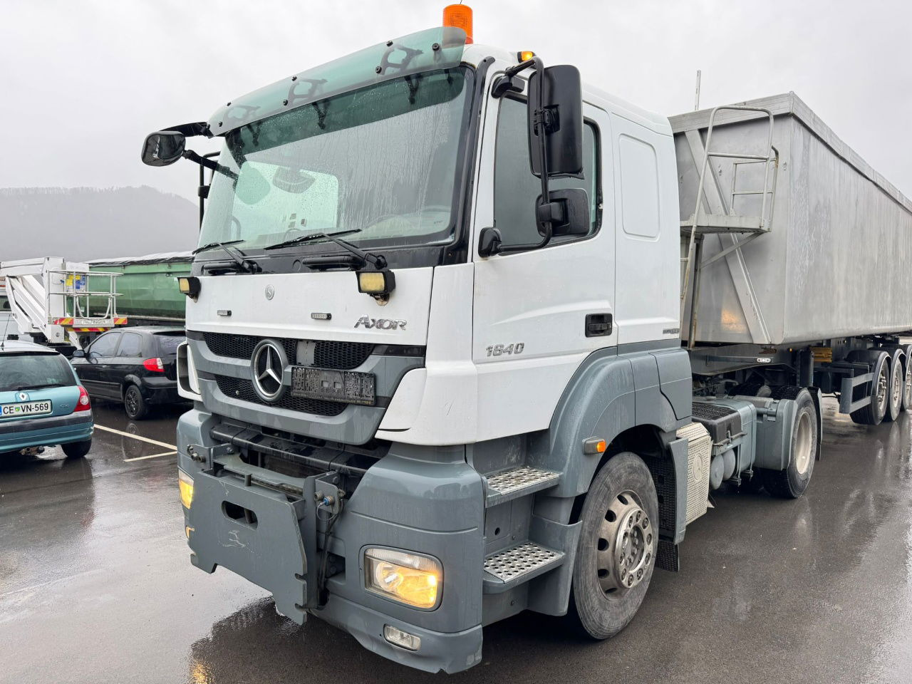 Mercedes-Benz Actros 1840 Axor 1840 LS 4x2 tipper hydraulics - Тягач: фото 1 Mercedes-Benz Actros 1840 Axor 1840 LS 4x2 tipper hydraulics - Тягач: фото 1