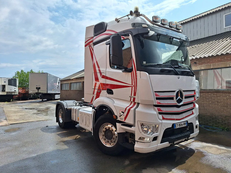 Mercedes-Benz Actros 1851 Actros 1851 Retarder!! - Тягач: фото 3 Mercedes-Benz Actros 1851 Actros 1851 Retarder!! - Тягач: фото 3
