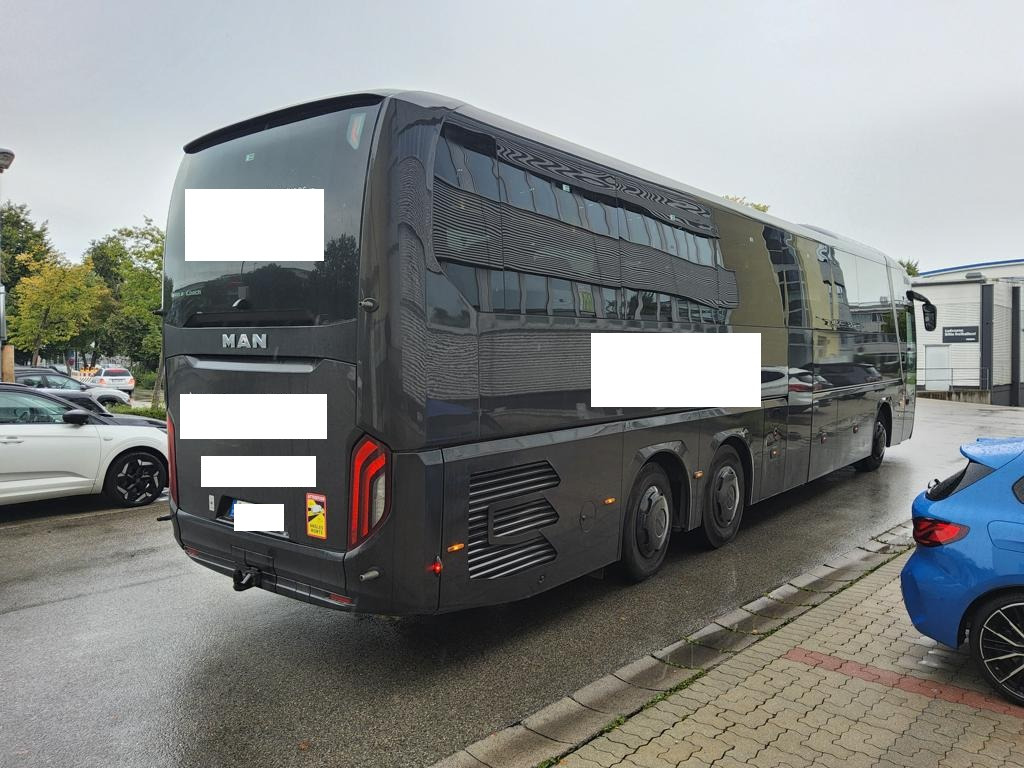 MAN Lion´s Coach C R09 53+1+1 / WC / Küche / Fahrschulpedale - Туристичний автобус: фото 4 MAN Lion´s Coach C R09 53+1+1 / WC / Küche / Fahrschulpedale - Туристичний автобус: фото 4