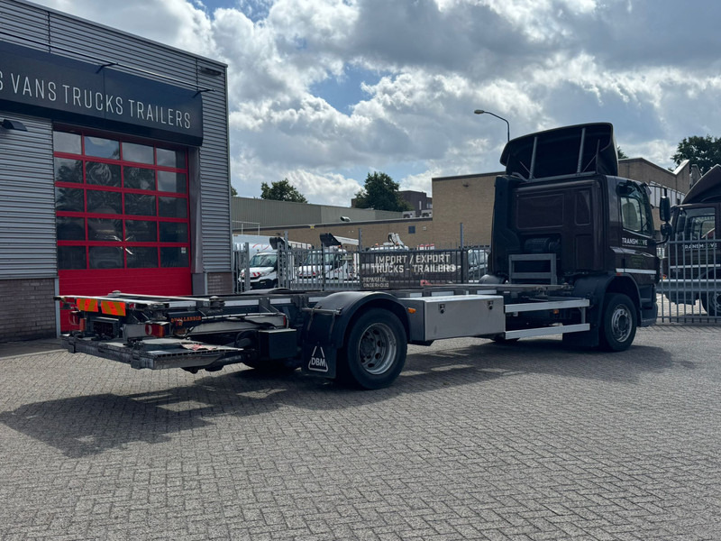 DAF CF65 220 - Контейнеровоз/ Змінний кузов вантажівка: фото 4 DAF CF65 220 - Контейнеровоз/ Змінний кузов вантажівка: фото 4