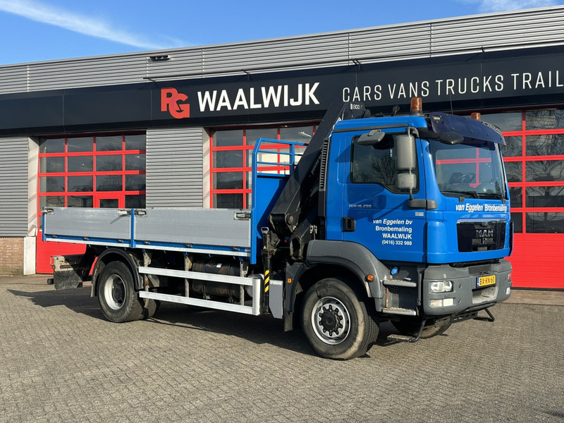 MAN TGM 18-290 4x4 Kraan met Open laadbak HMF Kraan 13 T - Вантажівка з маніпулятором: фото 3 MAN TGM 18-290 4x4 Kraan met Open laadbak HMF Kraan 13 T - Вантажівка з маніпулятором: фото 3