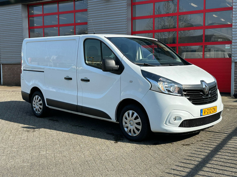 Renault Trafic 1.6 dCi T27 - Легковий фургон: фото 1 Renault Trafic 1.6 dCi T27 - Легковий фургон: фото 1