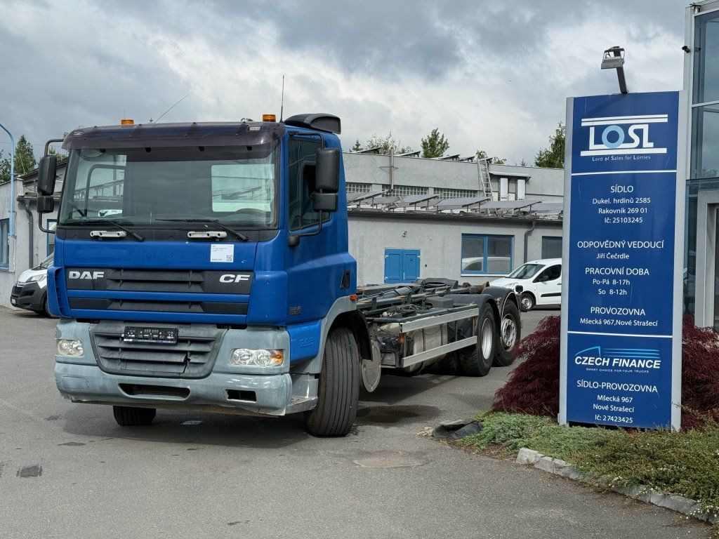 DAF CF85.380 6x2 EURO 3 - Гаковий мультиліфт вантажівка: фото 3 DAF CF85.380 6x2 EURO 3 - Гаковий мультиліфт вантажівка: фото 3