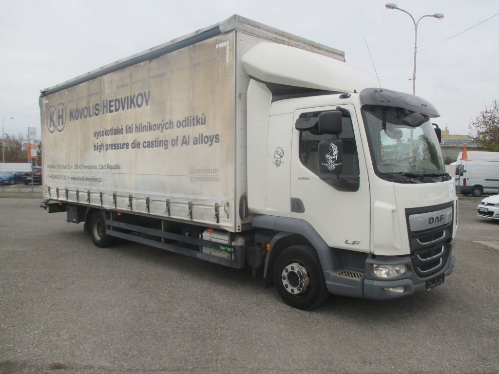 DAF LF 12.260 - Тентована вантажівка: фото 2 DAF LF 12.260 - Тентована вантажівка: фото 2