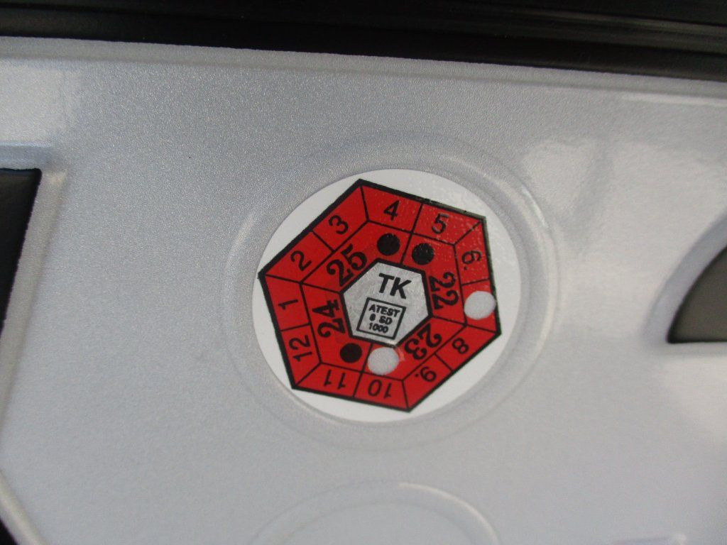 Вантажівка з закритим кузовом DAF LF 18.290: фото 16