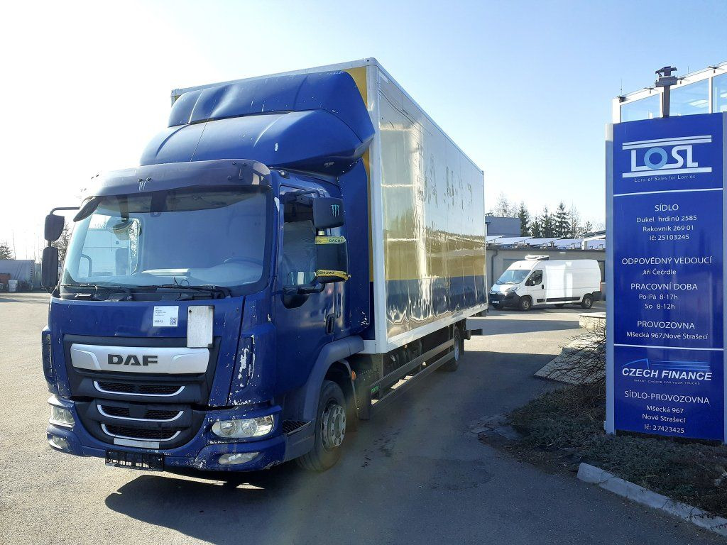 DAF LF 260 FA Motorschaden/engine defect - Вантажівка з закритим кузовом: фото 1 DAF LF 260 FA Motorschaden/engine defect - Вантажівка з закритим кузовом: фото 1