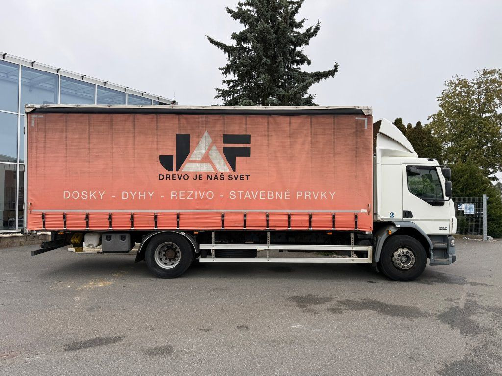 DAF LF55.250 EURO 4 - Тентована вантажівка: фото 3 DAF LF55.250 EURO 4 - Тентована вантажівка: фото 3