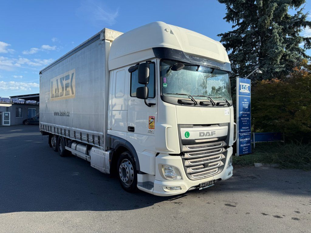 DAF XF440 EURO 6 6x2 - Тентована вантажівка: фото 2 DAF XF440 EURO 6 6x2 - Тентована вантажівка: фото 2