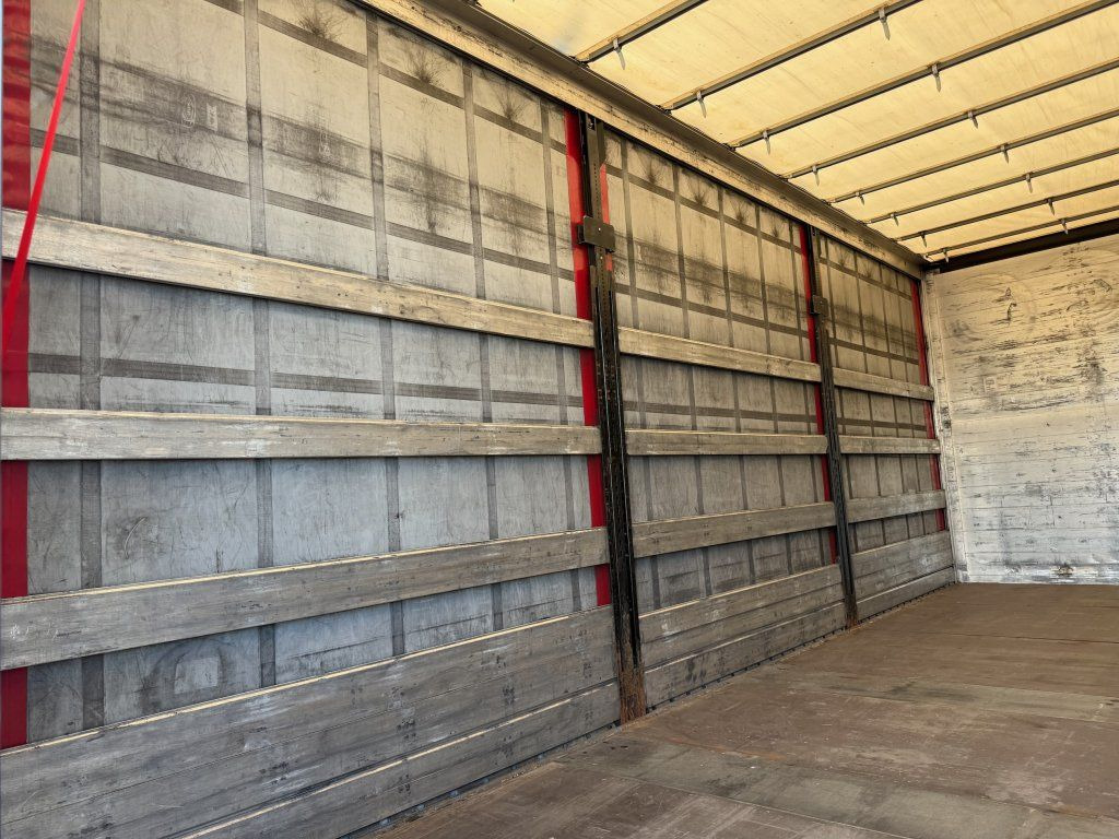 DAF XF440 EURO 6 6x2 в лізинг DAF XF440 EURO 6 6x2: фото 18 DAF XF440 EURO 6 6x2 в лізинг DAF XF440 EURO 6 6x2: фото 18