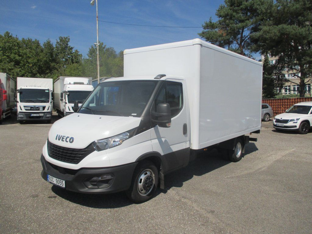 Iveco 35C16 Daily EURO 6 - Фургон з закритим кузовом: фото 1 Iveco 35C16 Daily EURO 6 - Фургон з закритим кузовом: фото 1