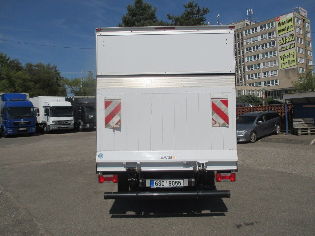 Iveco 35C16 Daily EURO 6 - Фургон з закритим кузовом: фото 5 Iveco 35C16 Daily EURO 6 - Фургон з закритим кузовом: фото 5