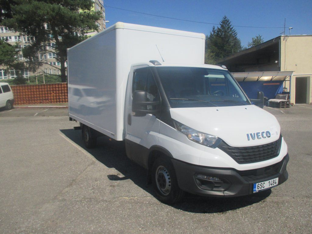 Iveco 35S16 Daily EURO 6 - Суцільнометалевий фургон: фото 4 Iveco 35S16 Daily EURO 6 - Суцільнометалевий фургон: фото 4