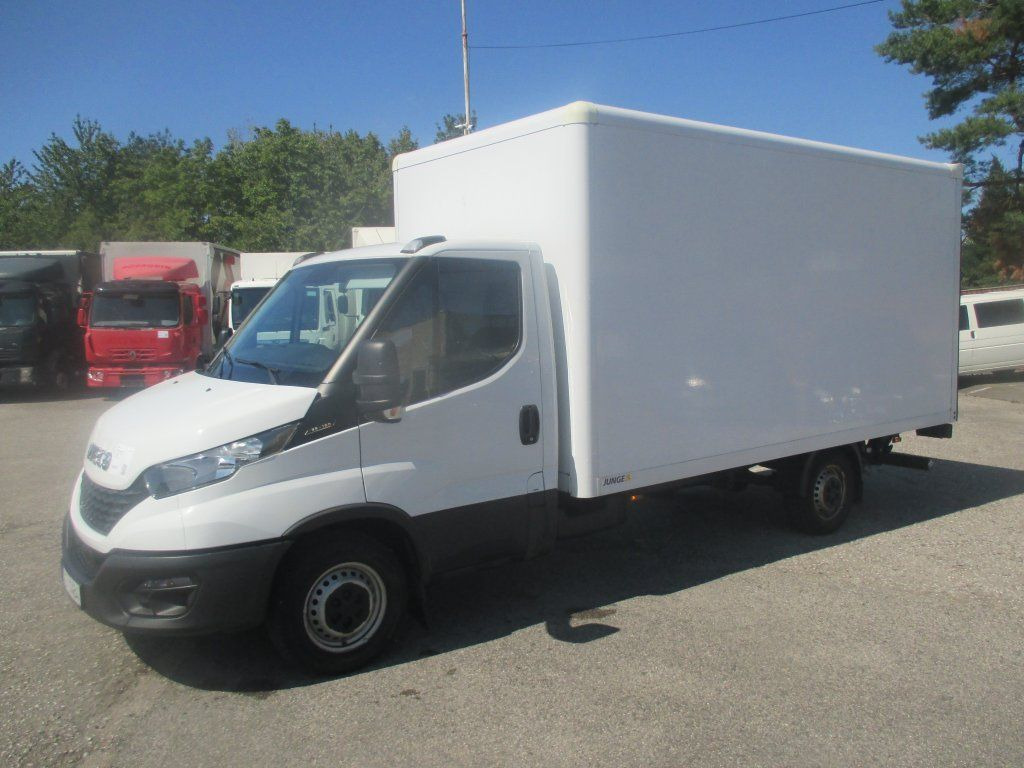 Iveco 35S16 Daily EURO 6 - Суцільнометалевий фургон: фото 1 Iveco 35S16 Daily EURO 6 - Суцільнометалевий фургон: фото 1